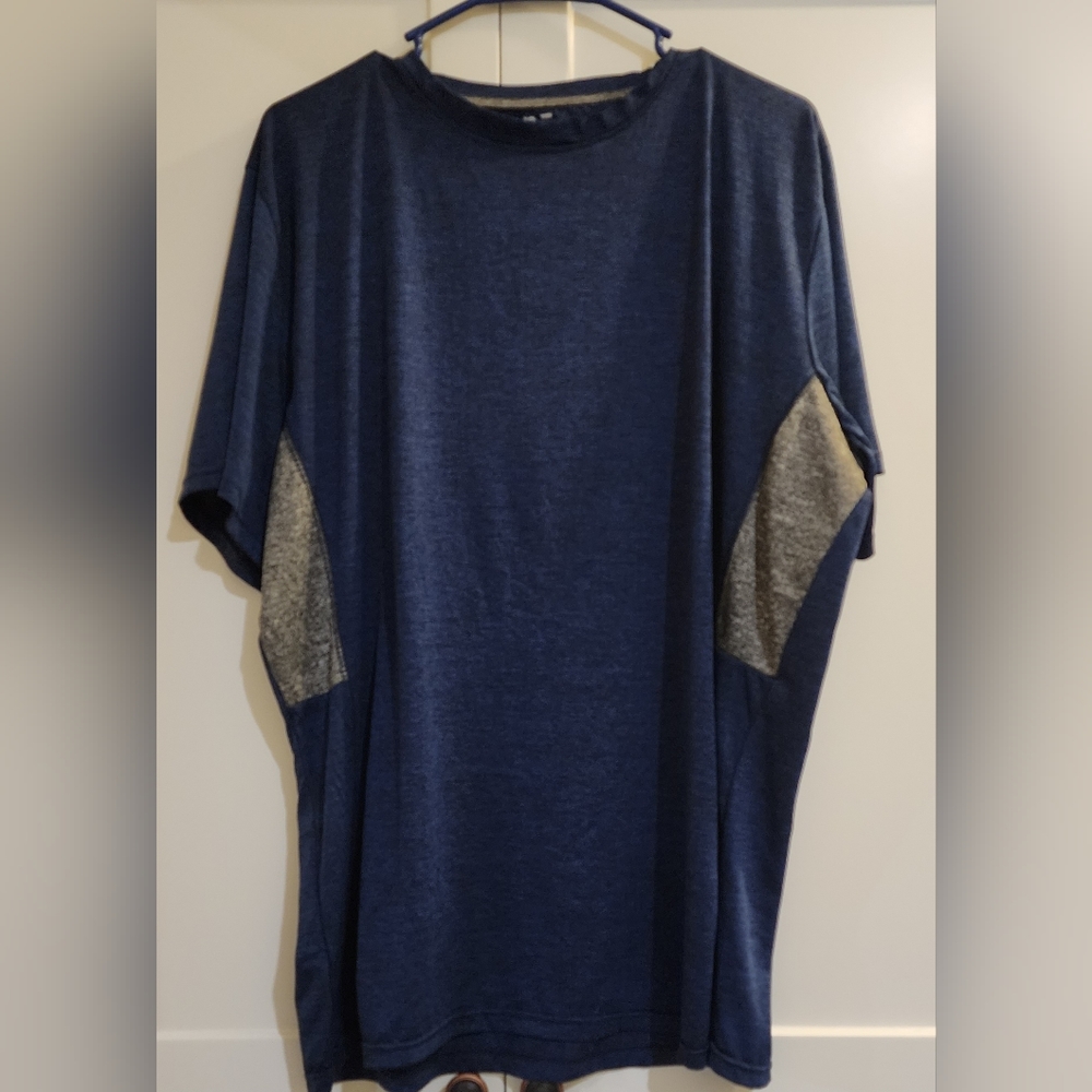 Mens performance T-Shirt